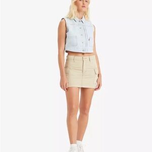 NWT Levi’s 94’ Cargo Mini Skirt - Mid Rise